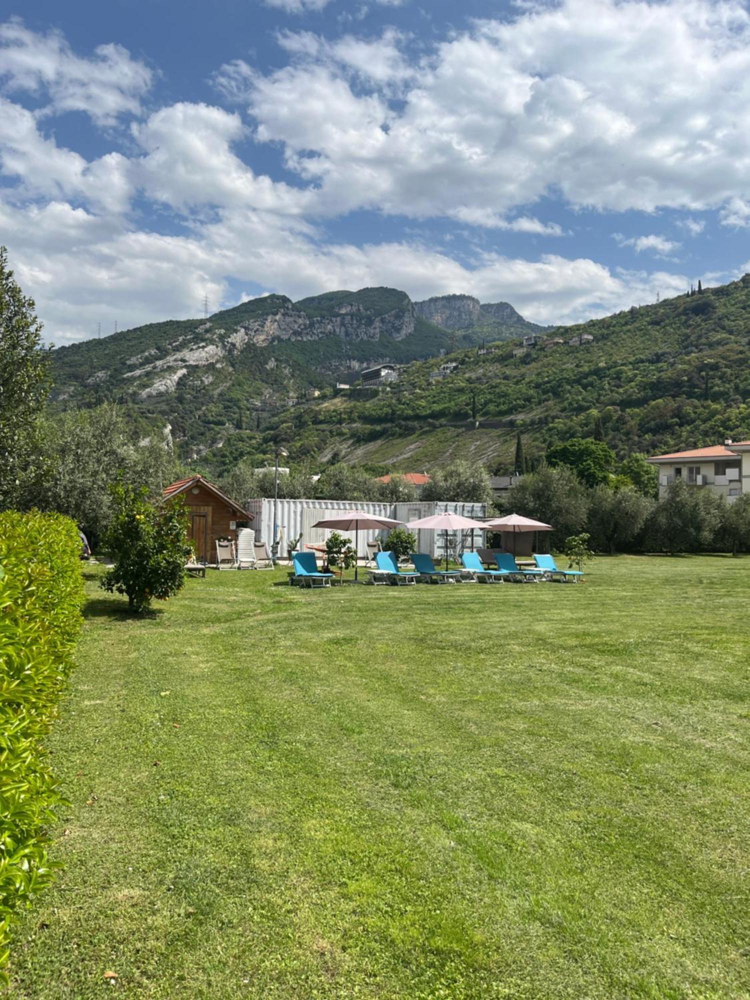 Glocal Torbole Hotel Torbole Sul Garda Exterior foto